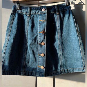 Forever 21 Denim Mini Skirt Size XS